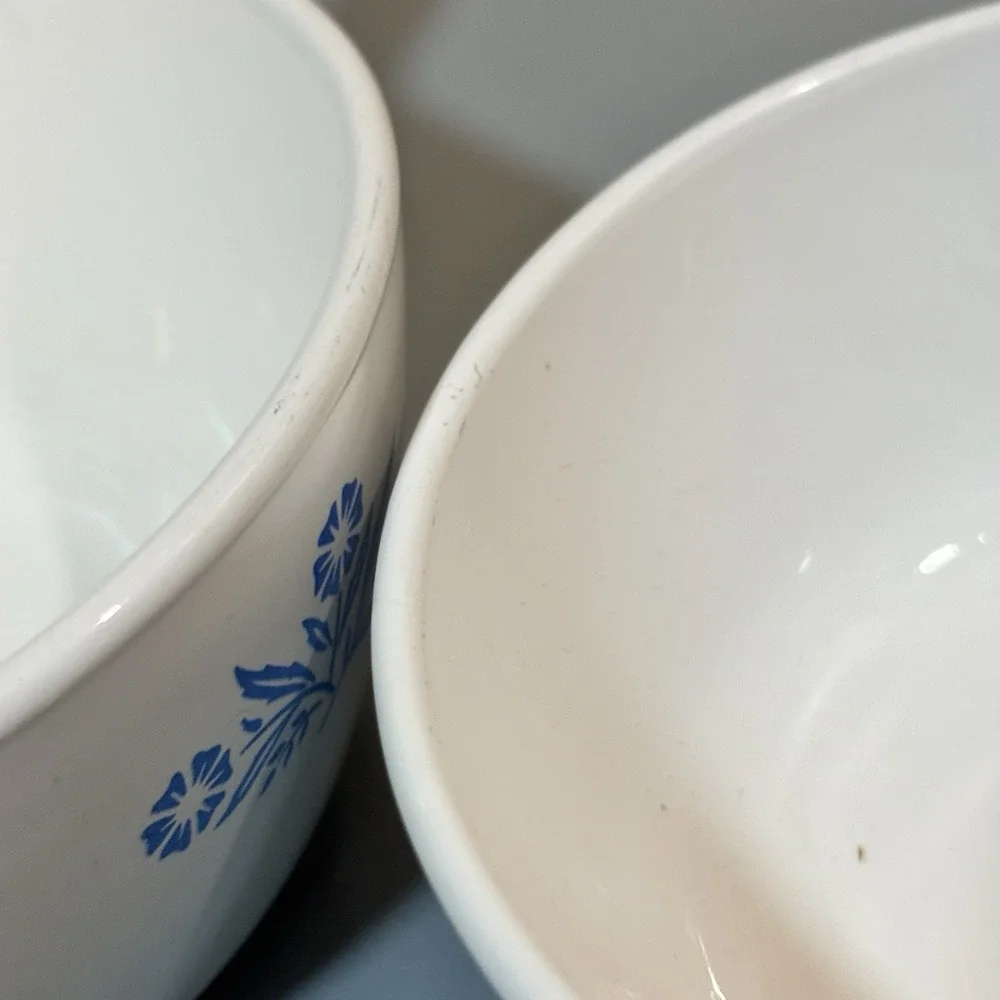 CorningWare Blue Cornflower Menuette Saucepans No Lids 1 Pint, 1 1/2 Pint EUC